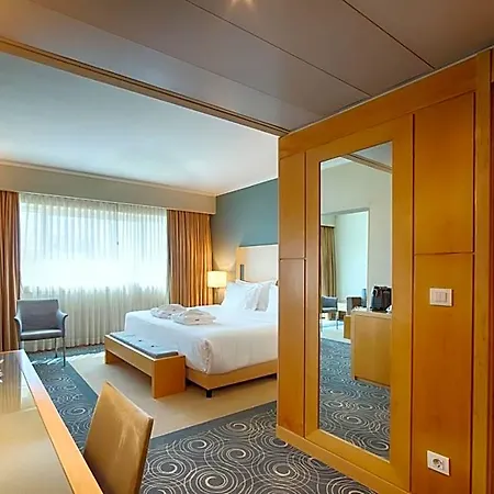 Sana Malhoa Hotel 4*
