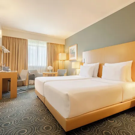 Hotel Sana Malhoa 4*
