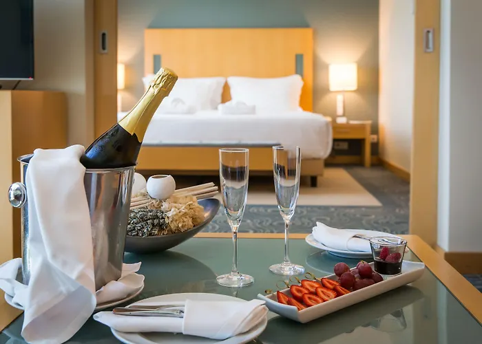 Ξενοδοχείο Sana Malhoa 4*