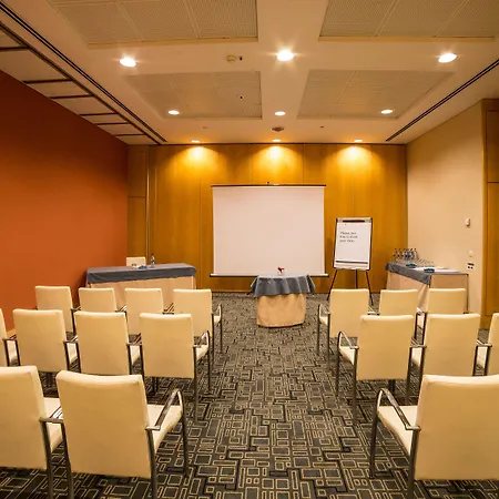 سانا مالهوا 4*